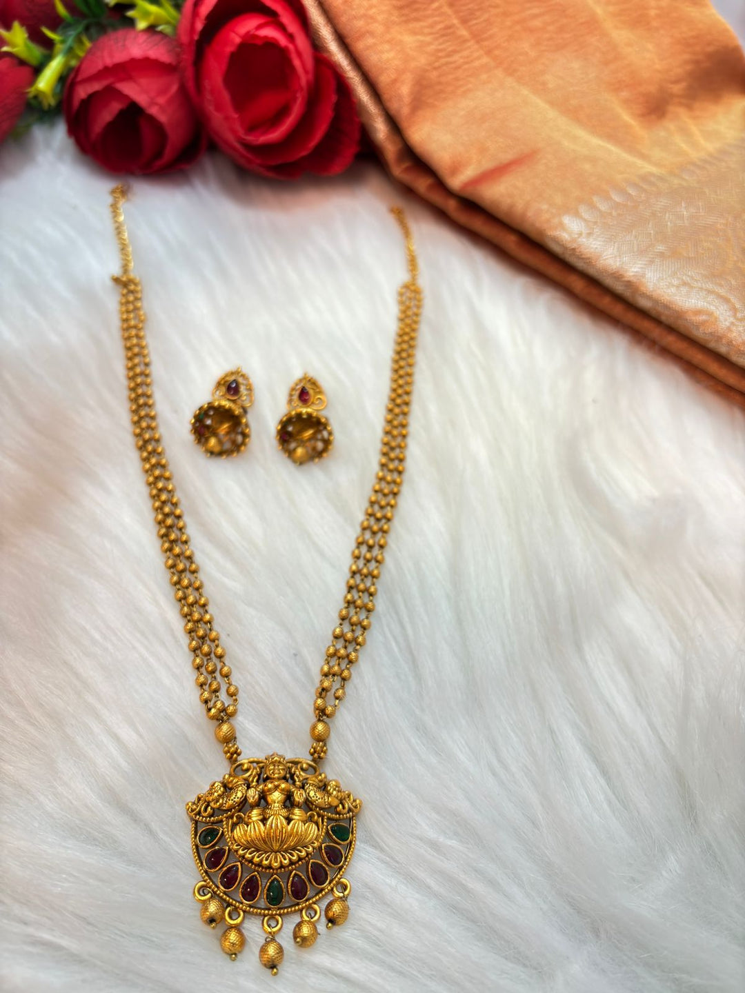 Divinity Of Ma Laxmi- (Gold Plated Temple Chain Locket Set)