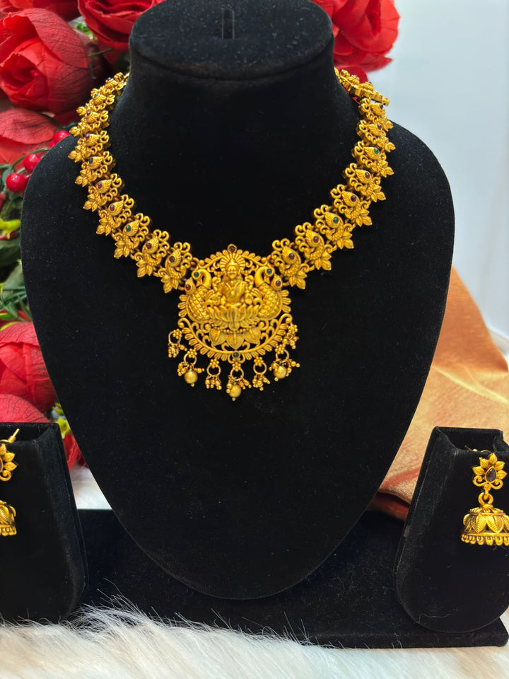 Laxmi Varan- Temple Jewellery