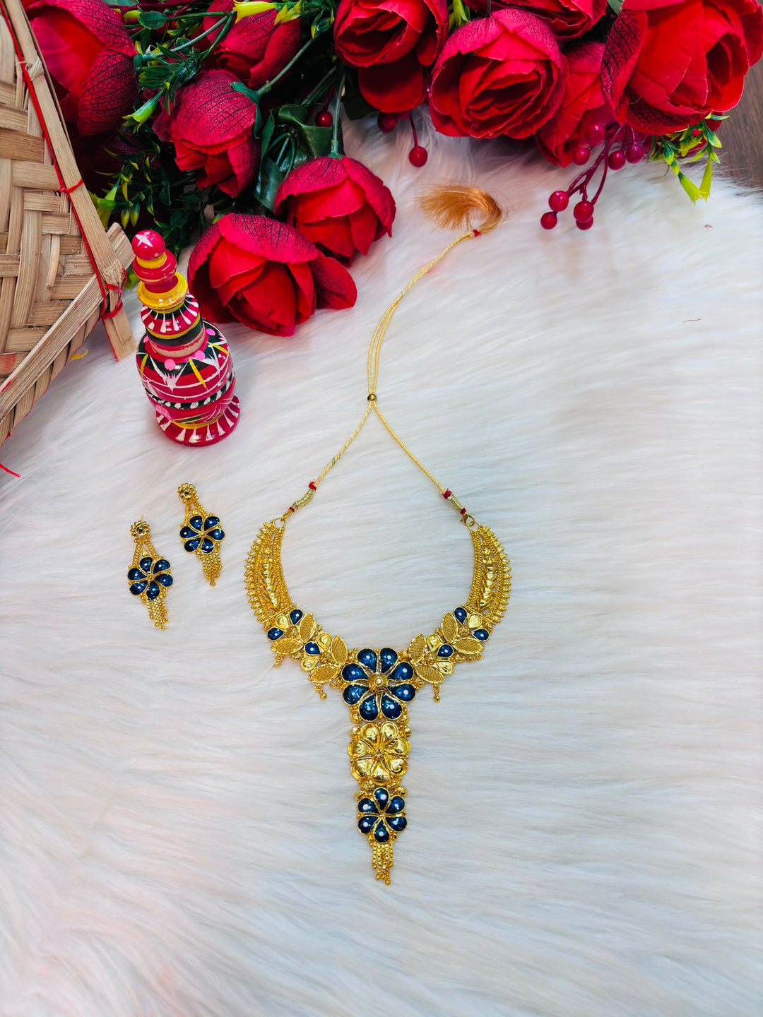 Blue floral Gold Plated Necklace Set