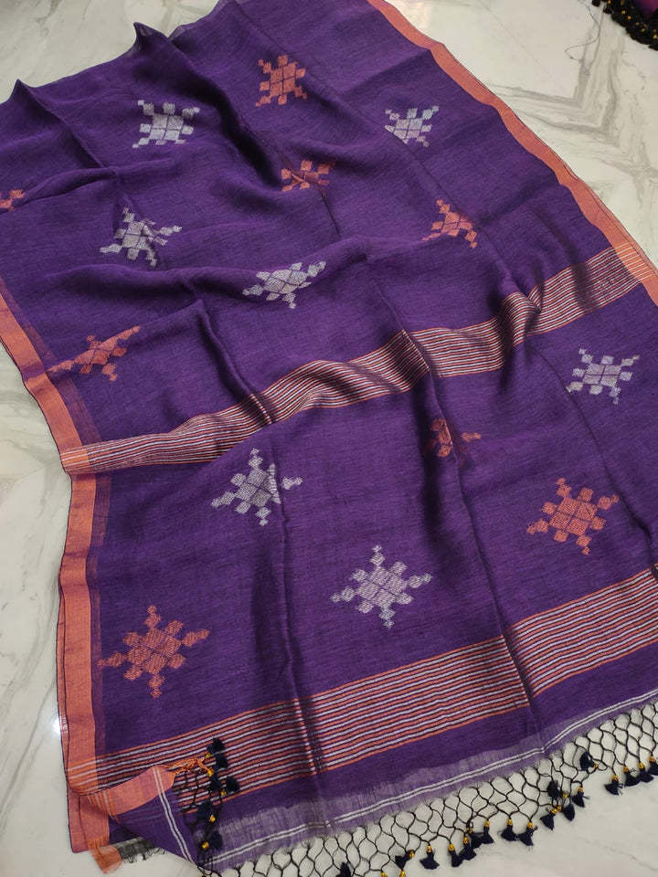 Aaravi - A Flowing River [ Linen Jamdani Saree]