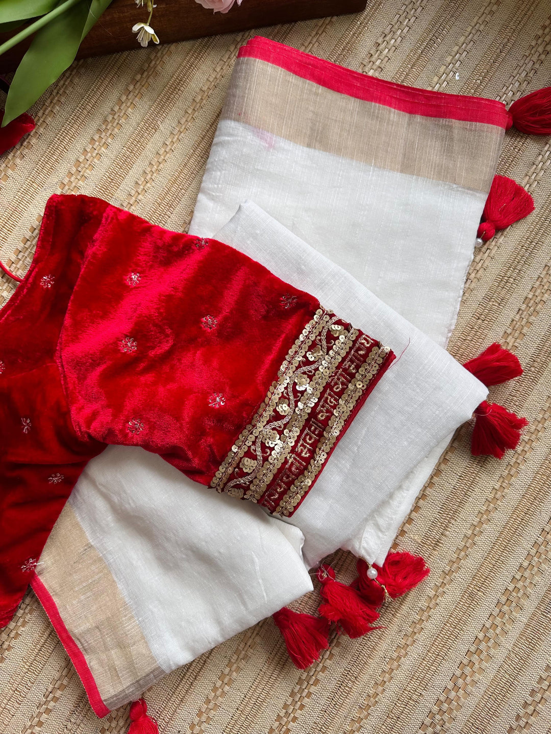 Draped To Perfection Fancy Linen Saree