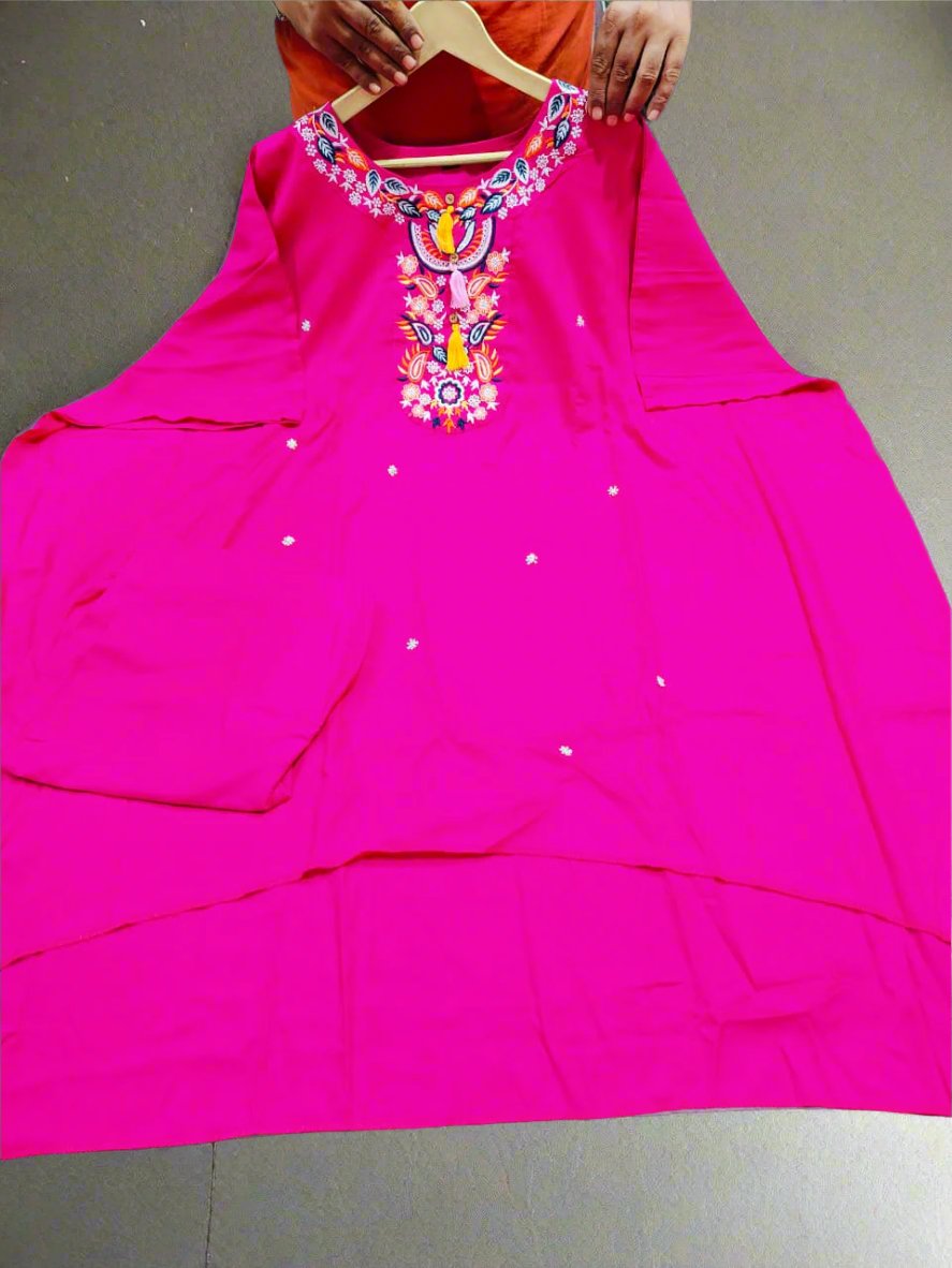 Desi Dhamaka Rayon Kaftan Set