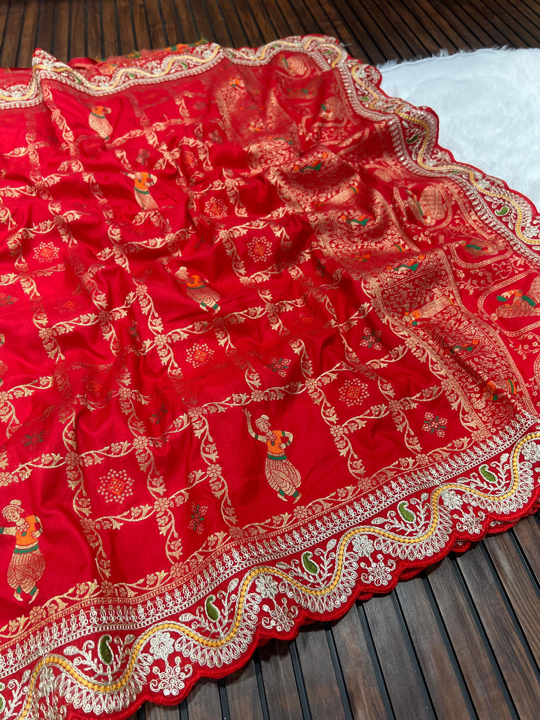 Lucky Red Dola Silk Banarasi Saree