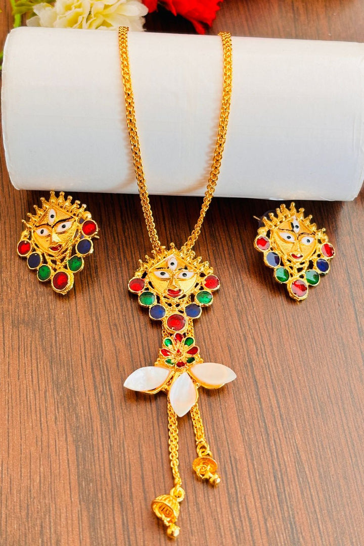 Devi Ma- Gold Plated Necklace Set (Sea Shell)