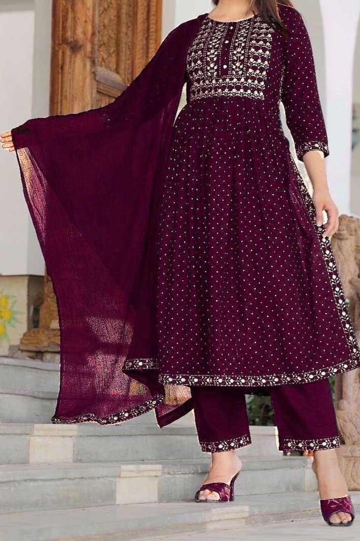 Today’s Mood Rayon Kurti Set