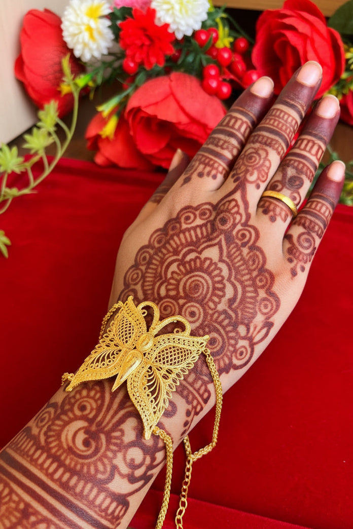 Pushpak- Gold Plated Mantasha