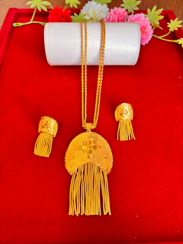 Out Of This World- Gold Plated Jewellery Set