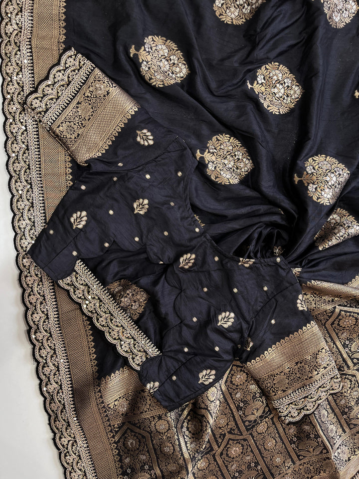 Twirl-Worthy Banarasi Saree