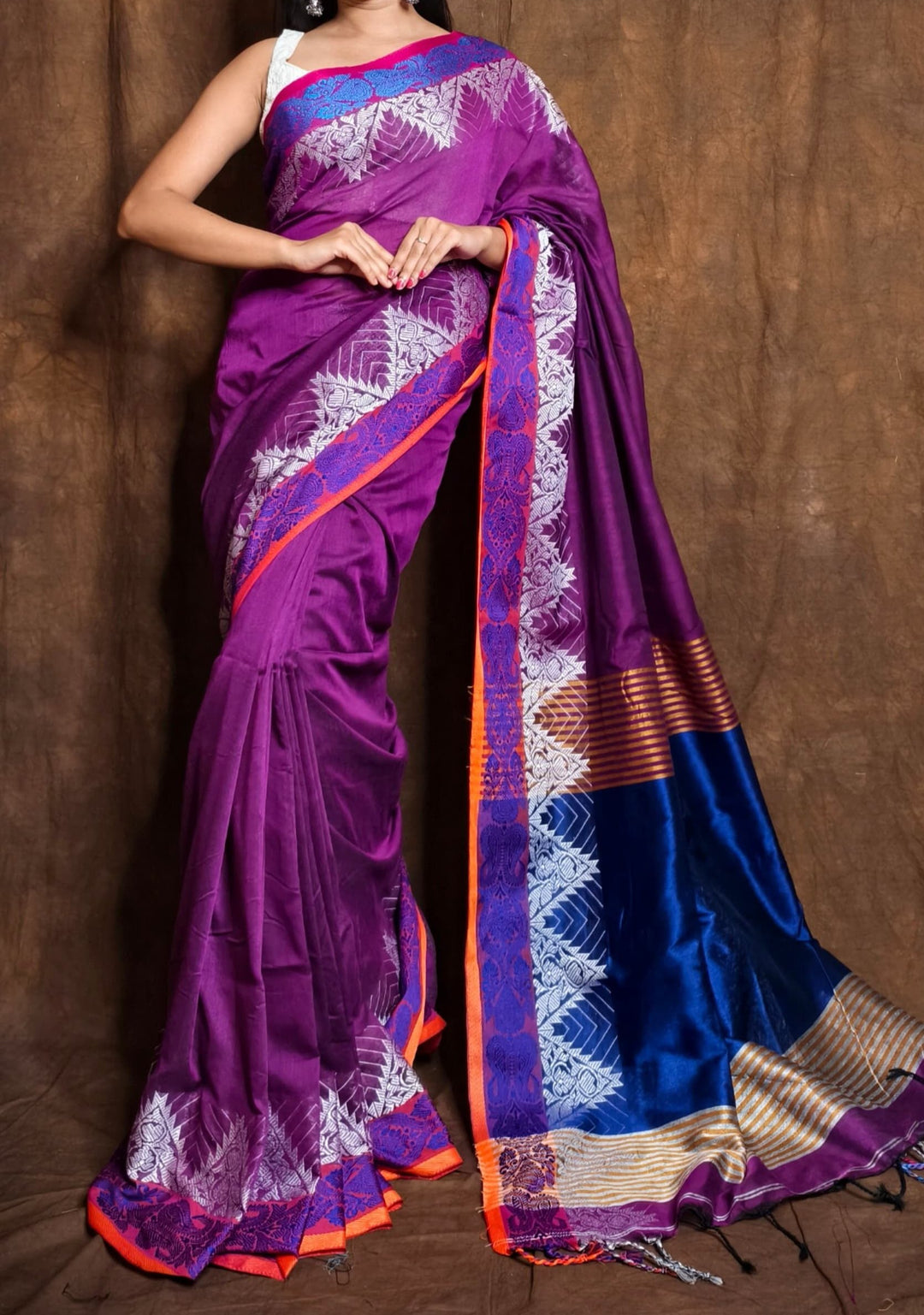 Divija -The True Winner Khadi Cotton Saree