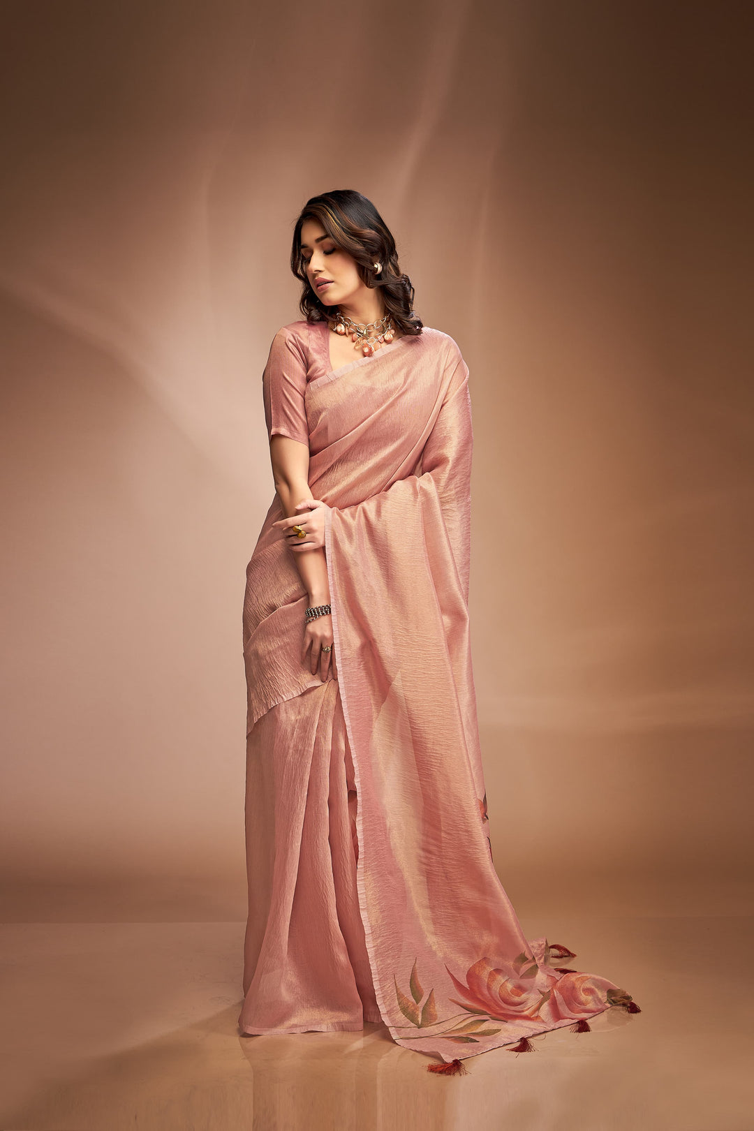 Royal Queen- Zari based Crushed Tissue Saree