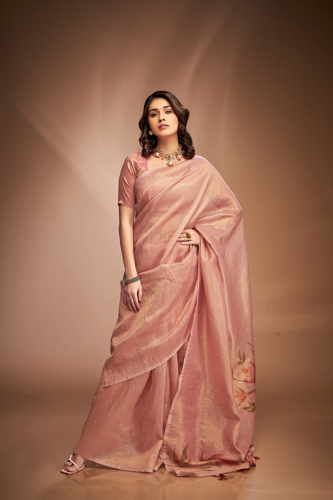 Royal Queen- Zari based Crushed Tissue Saree