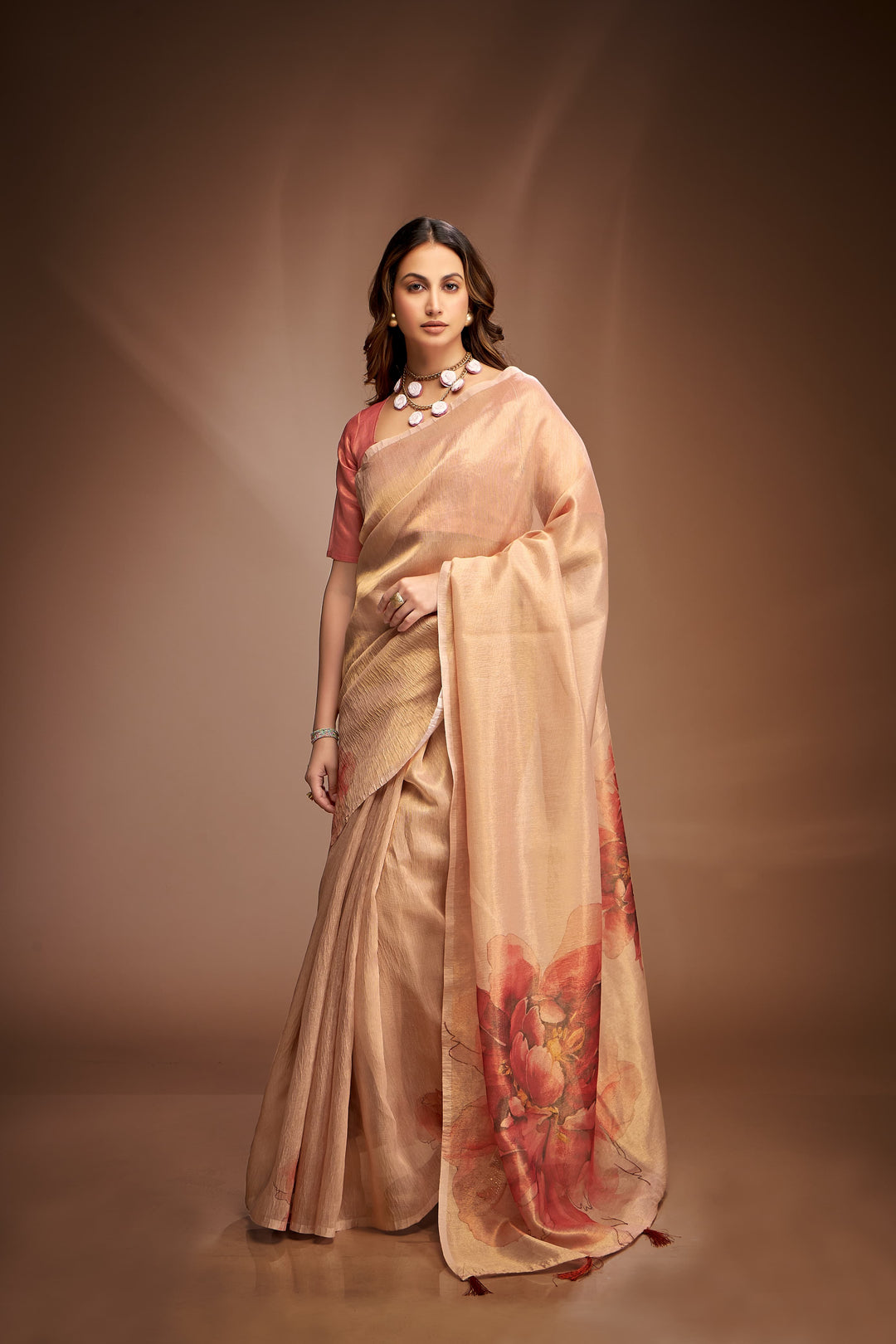 Royal Queen- Zari based Crushed Tissue Saree