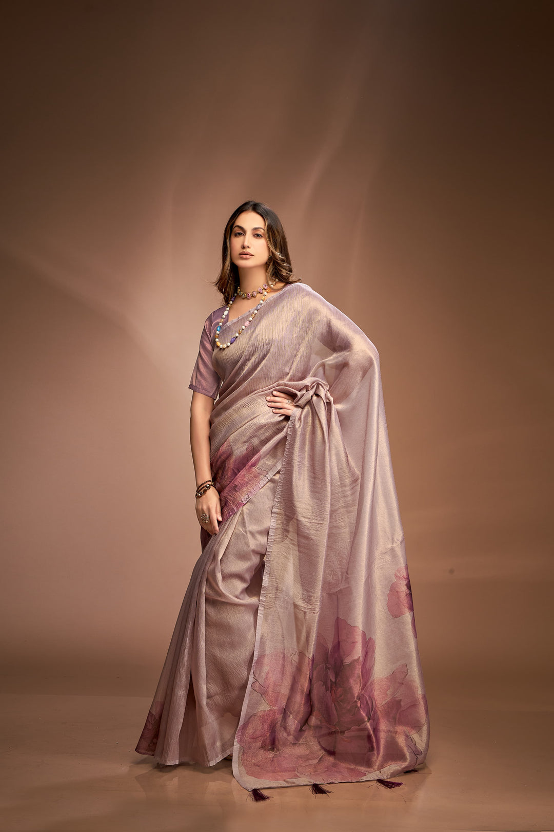 Royal Queen- Zari based Crushed Tissue Saree