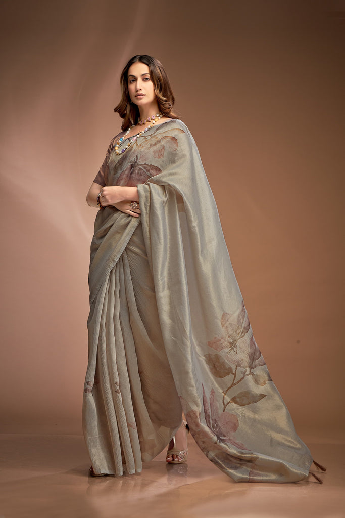 Royal Queen- Zari based Crushed Tissue Saree