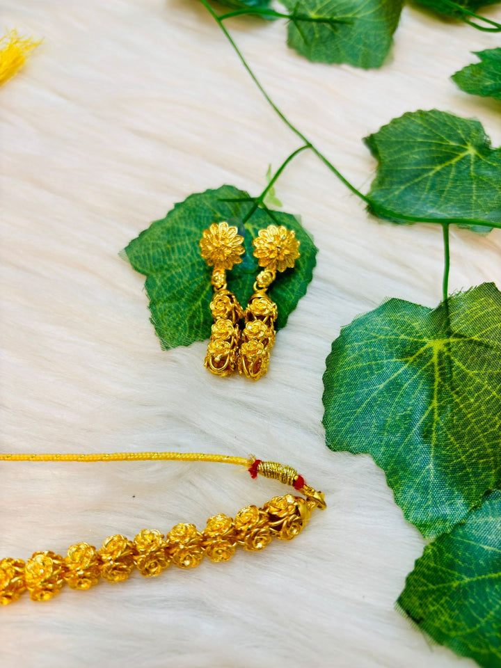 Old Blush Gold Plated Choker Set