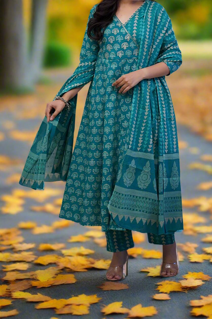 November Vives Cotton Kurti Set