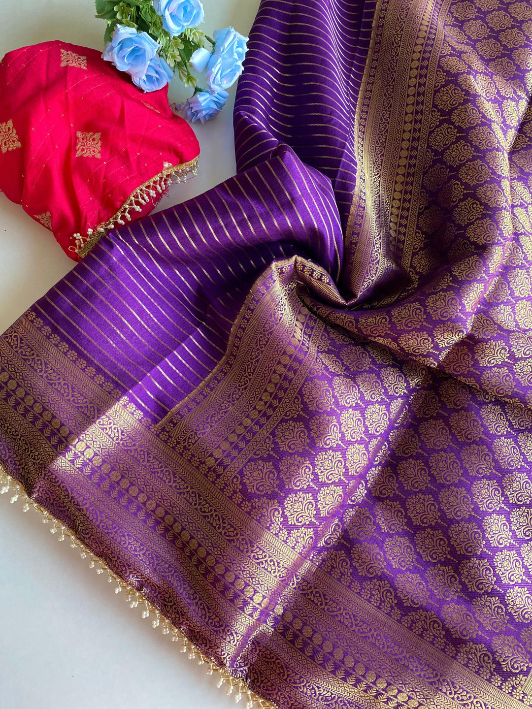 Dreamy Drops- Moti Lace border Soft Silk Saree