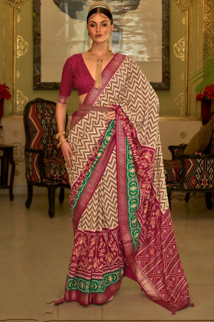 Magic Of Era Patola Silk Saree