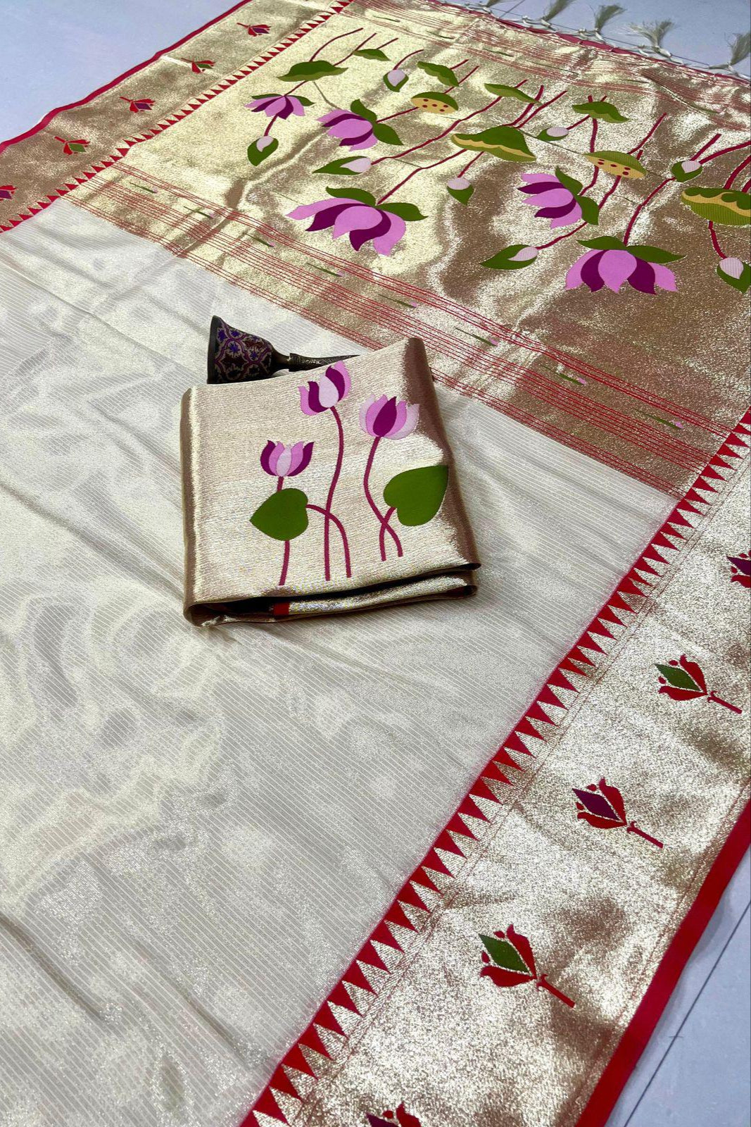 Joy In The Journey Kanjivarum Paithani White Silk Saree