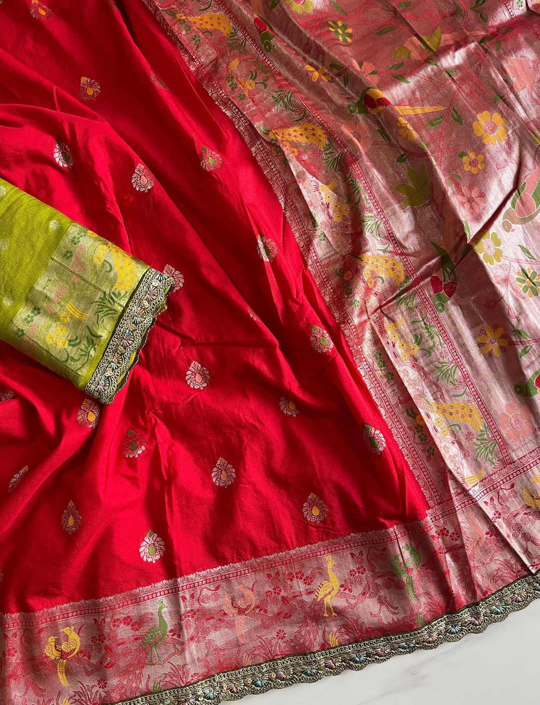 Love Without Limits Banarasi Pattu Saree