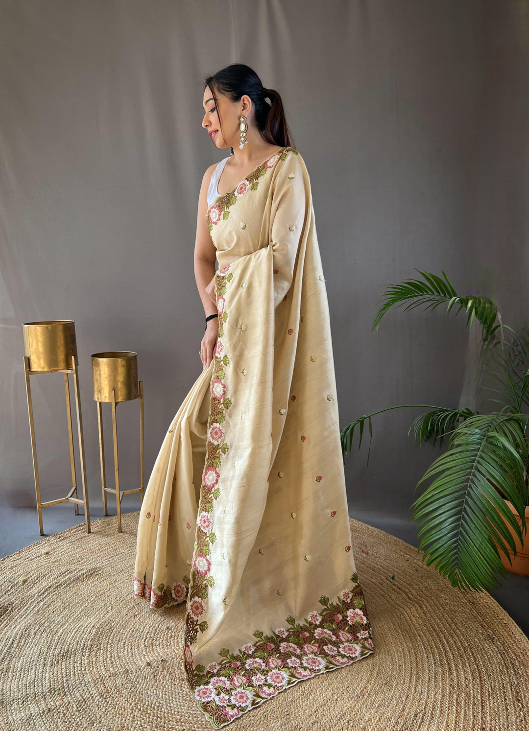 Sprinkle Of Vintage Fancy Matka Silk Saree