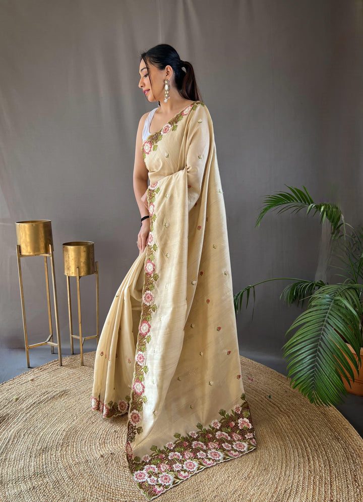 Sprinkle Of Vintage Fancy Matka Silk Saree