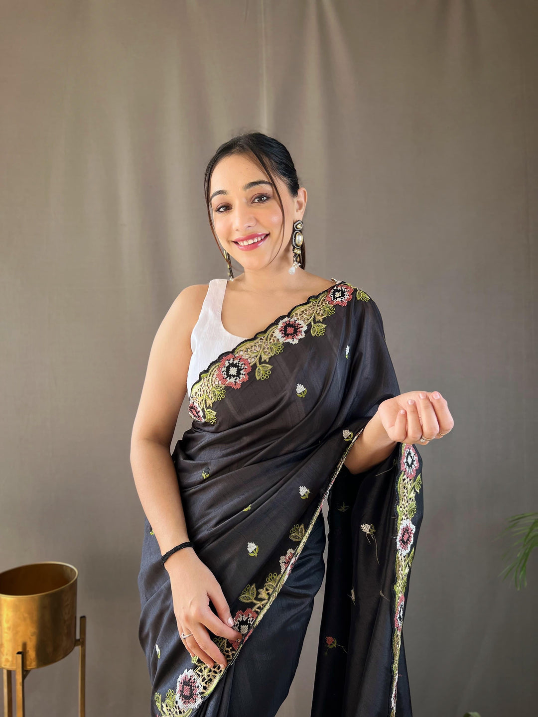 Sprinkle Of Vintage Fancy Matka Silk Saree