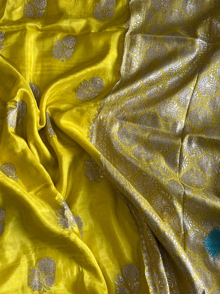 Define Dancing Banarasi Silk Saree