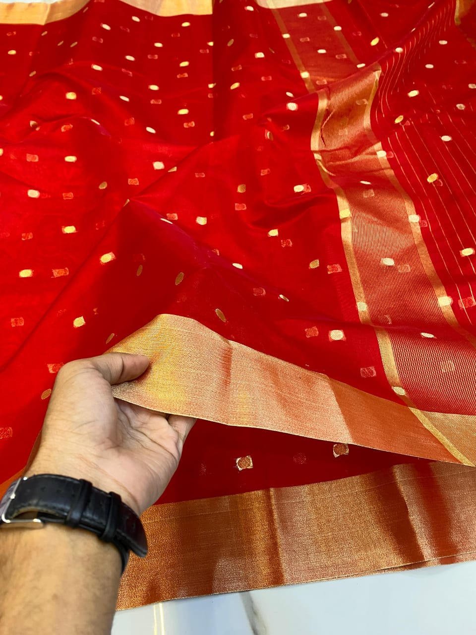 Nayantara Inspired Red Maheswari Banarasi Cotton Silk Saree