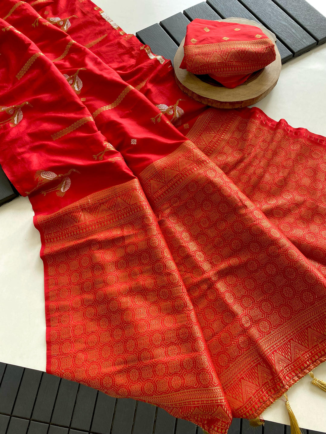 Sweet Caroline Crepe Silk Saree