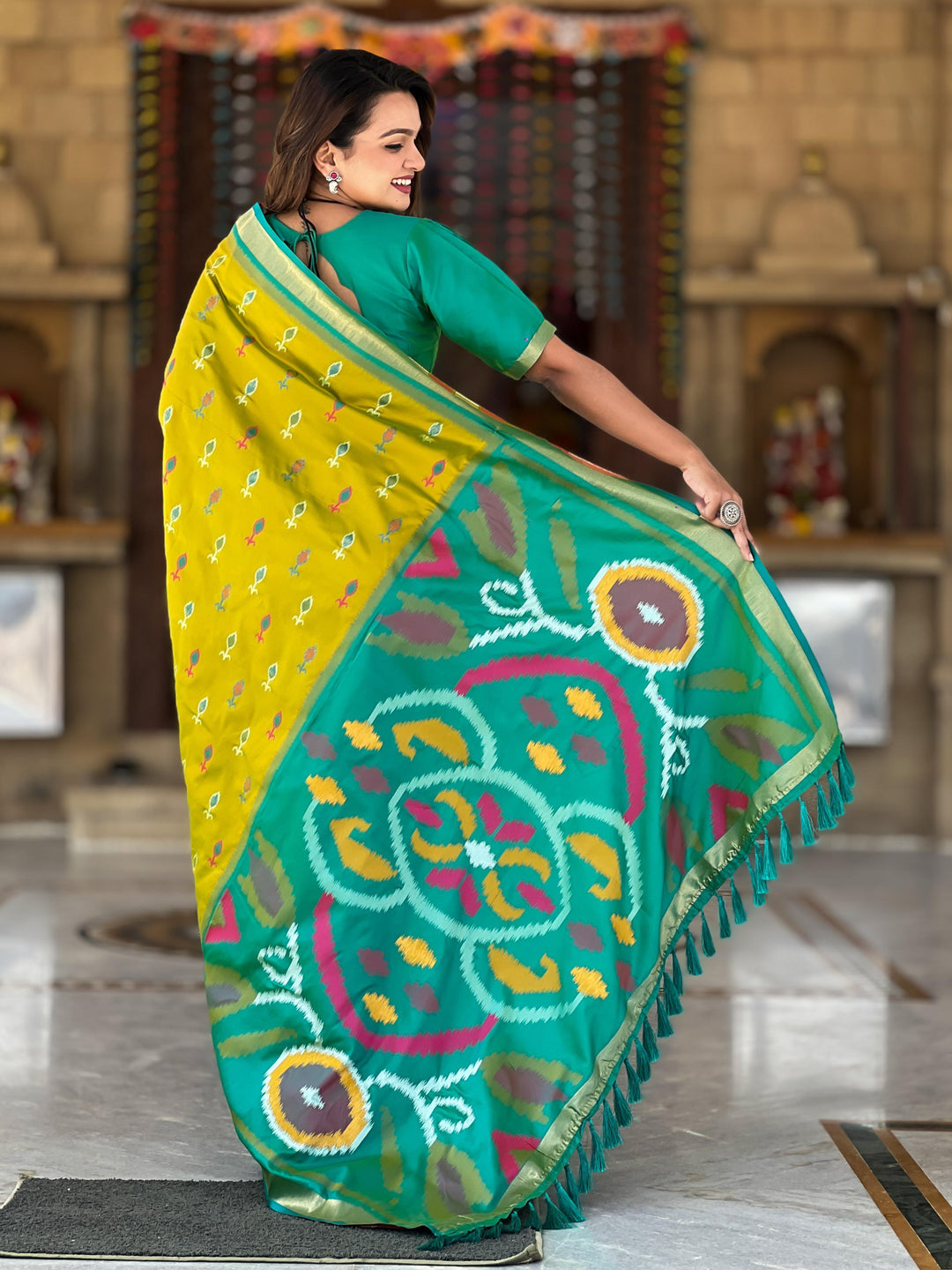 Patola Dreams -Ikkat Silk Saree