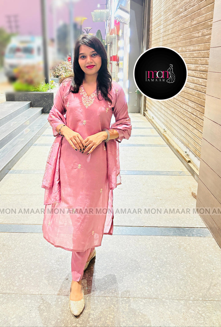 Beacon Of Hope Silk Kurti Set