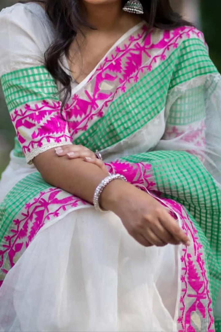 Ore Majhi Bangladeshi Style Dhakai Jamdani Saree