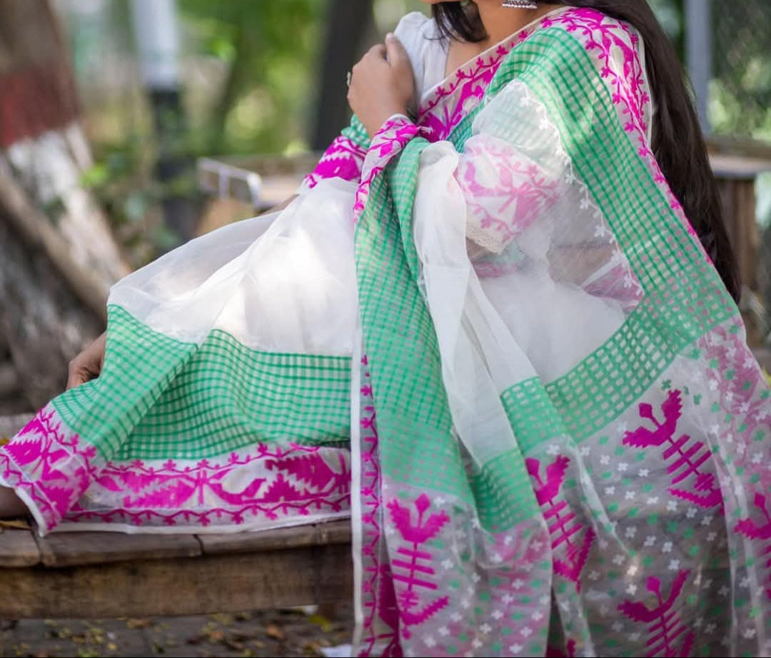 Ore Majhi Bangladeshi Style Dhakai Jamdani Saree