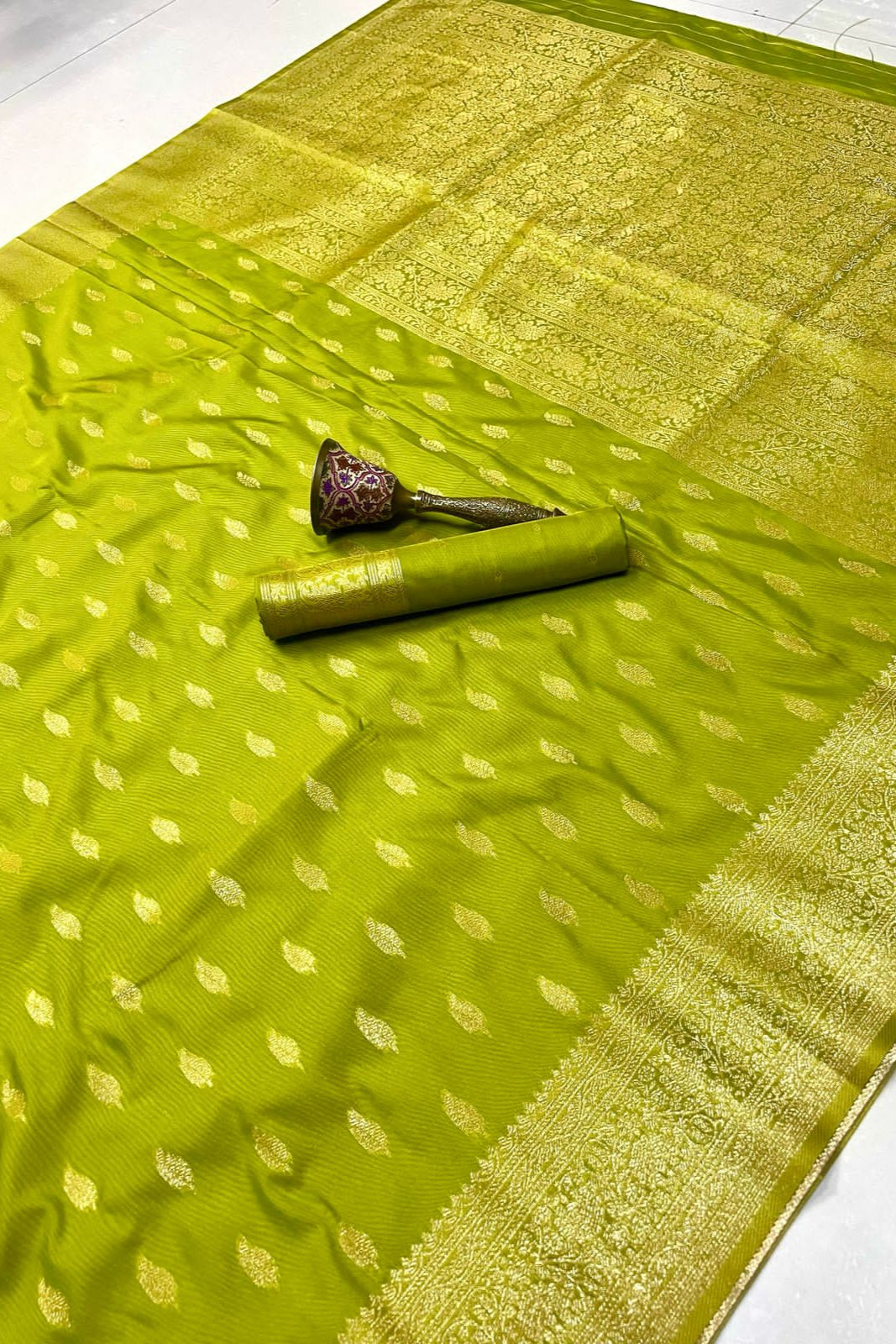 Today’s Treasures Green Banarasi Silk Saree