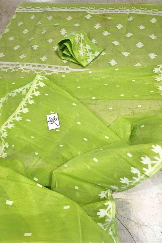 Uro Chithi Dhakai Jamdani Saree – Monamaar