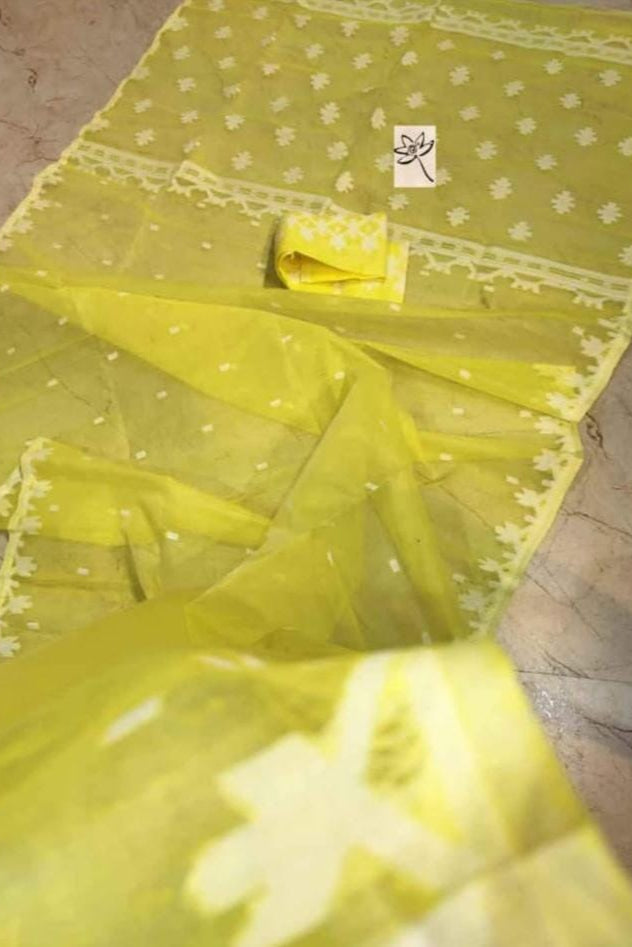 Uro Chithi Dhakai Jamdani Saree – Monamaar