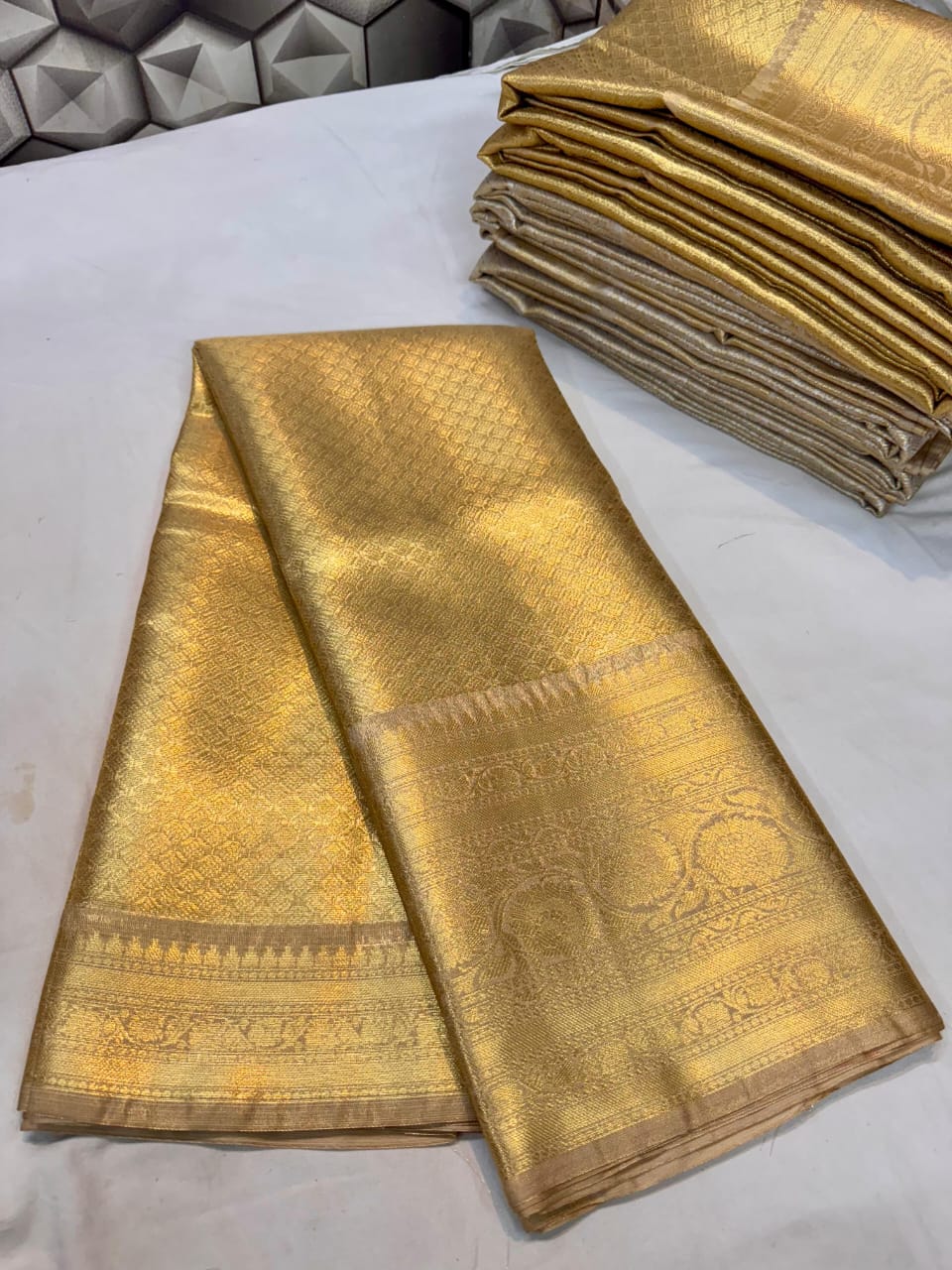 Its Beautiful! Banarasi Tanchoi Silk Saree
