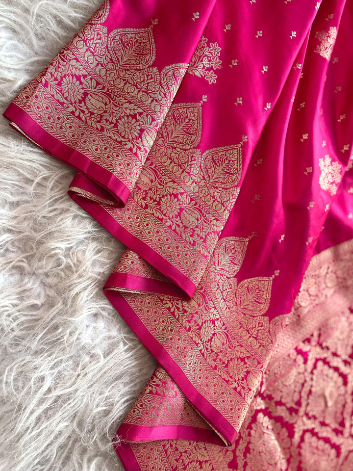 Paint Of The Earth Satin Silk Saree