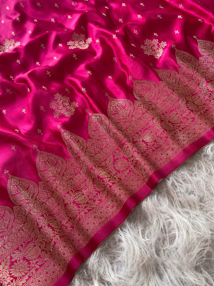 Paint Of The Earth Satin Silk Saree