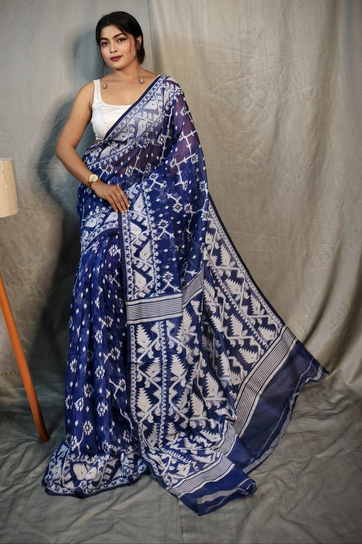 Chitralekha Dhakai Jamdani Saree
