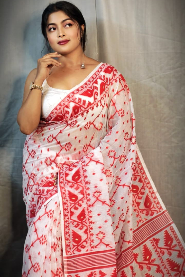 Chitralekha Dhakai Jamdani Saree