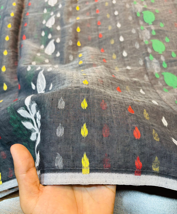 Grey Floral Dhakai Jamdani Saree