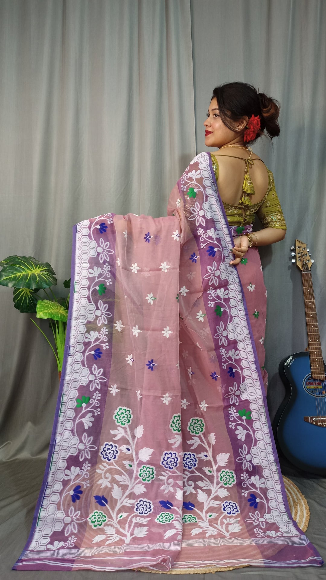 Legacy Of Artisans Dhakai Jamdani Saree