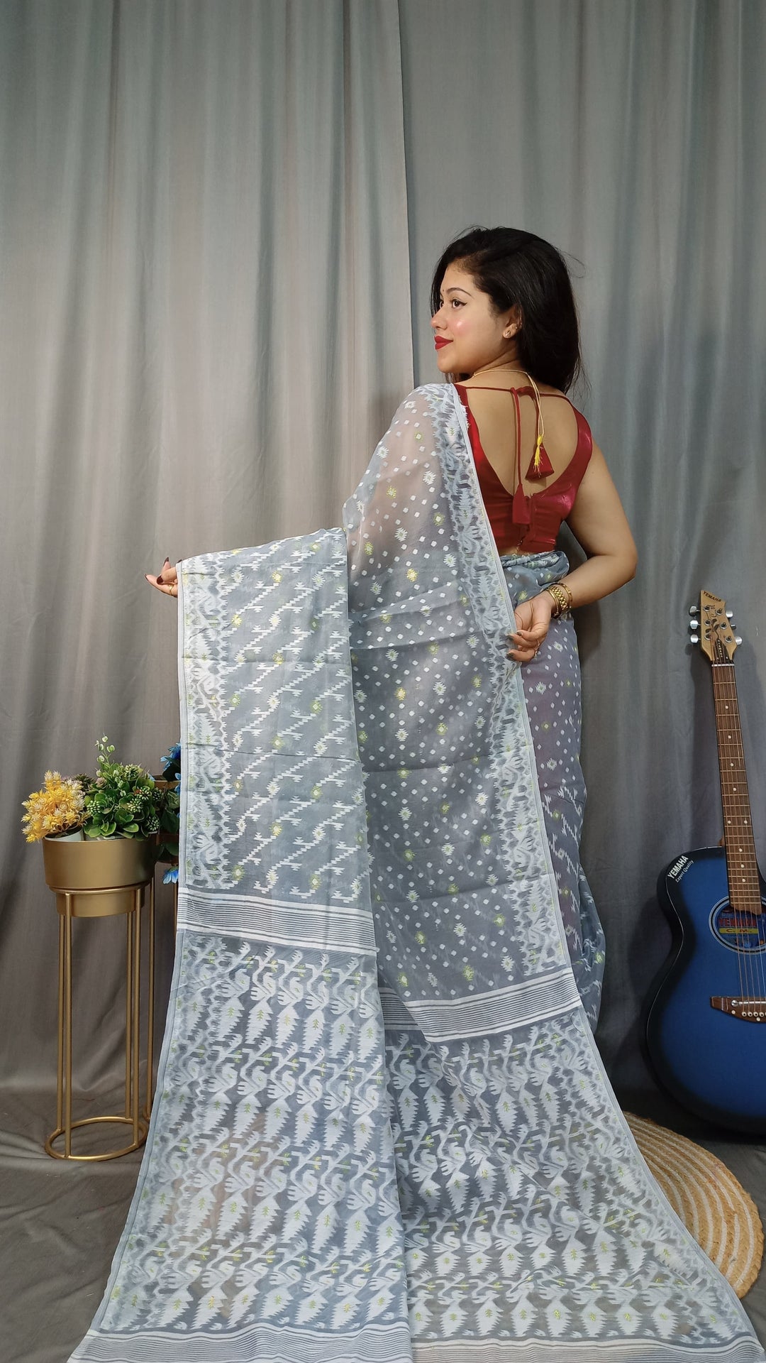 Rangmahal Dhakai Jamdani Saree