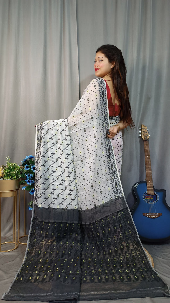 Rangmahal Dhakai Jamdani Saree
