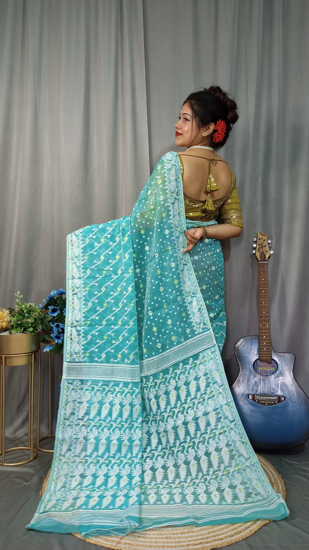 Rangmahal Dhakai Jamdani Saree