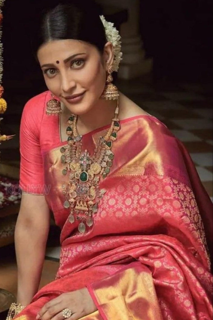 Shruti Haasan Inspired Banarasi Semi Katan Tanchoi Silk Saree