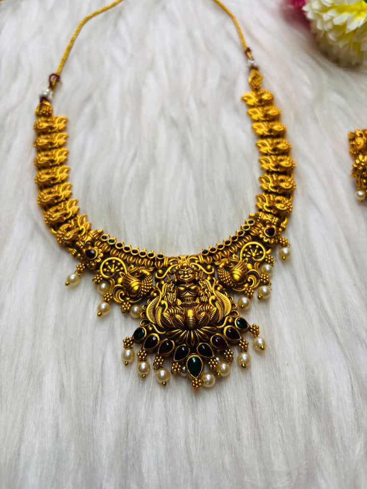 Laxmi Varan- Temple Jewellery