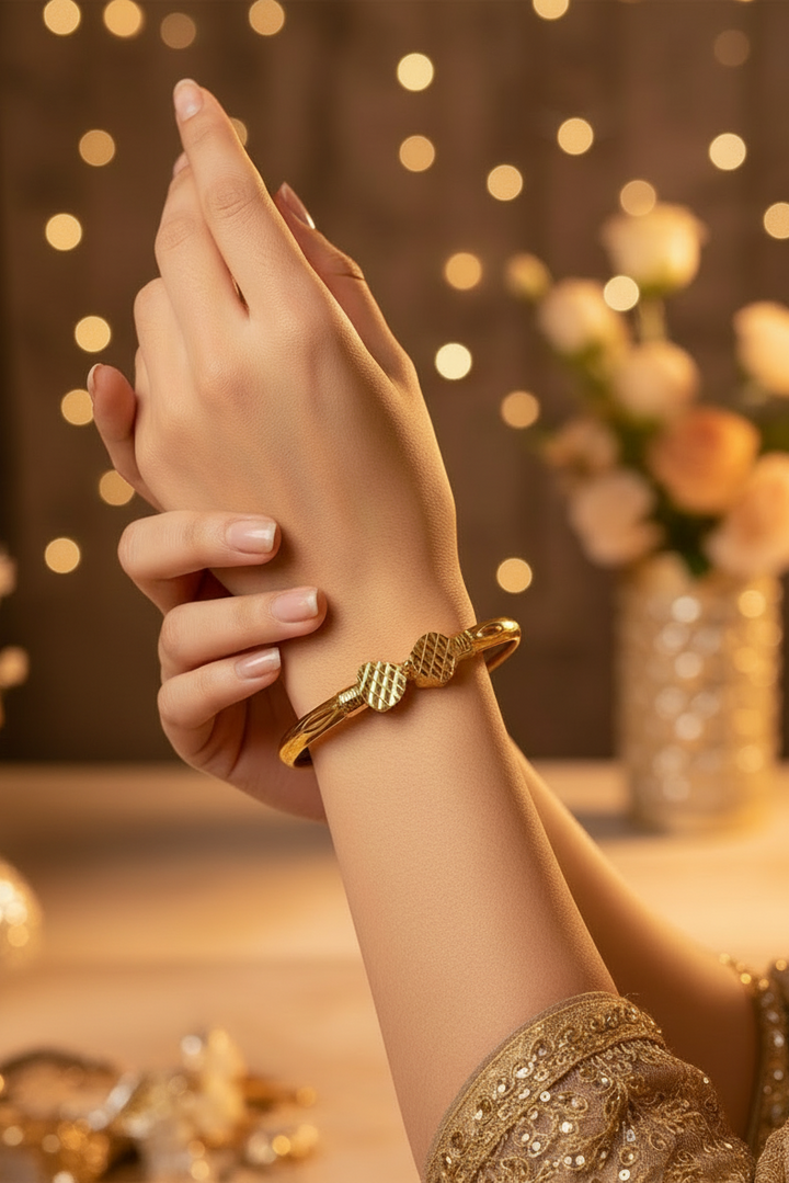 Shubhokamna - Gold Plated Loha Bandhano